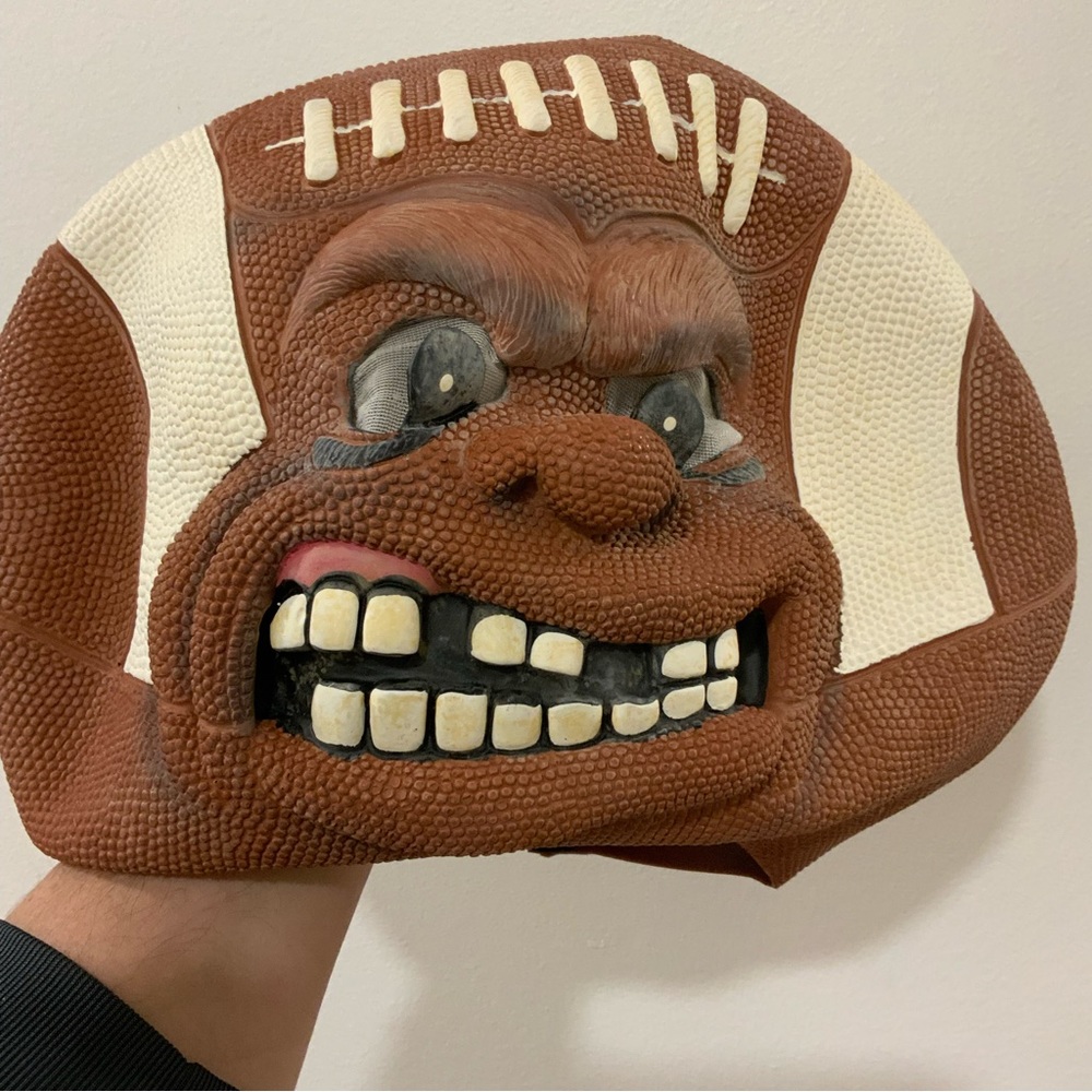 Easter Unlimited Vintage Vinyl Rubber Football Head Mask Costume NFL Halloween.
